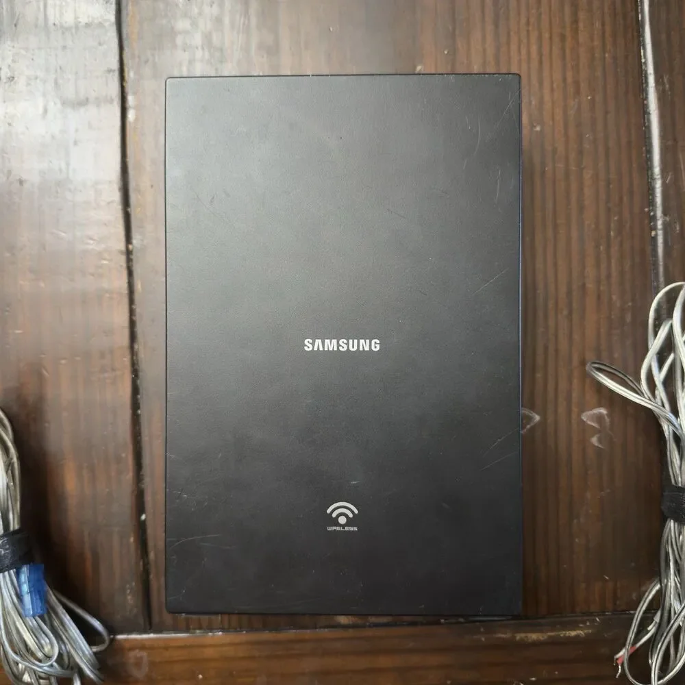 SAMSUNG SWA-8000S Wireless Speaker Receiver Only, Power Cord, And Speaker Wire